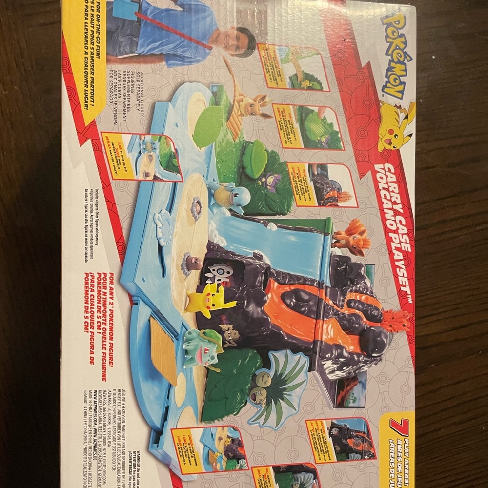 Pokémon Carry Case Volcano Set